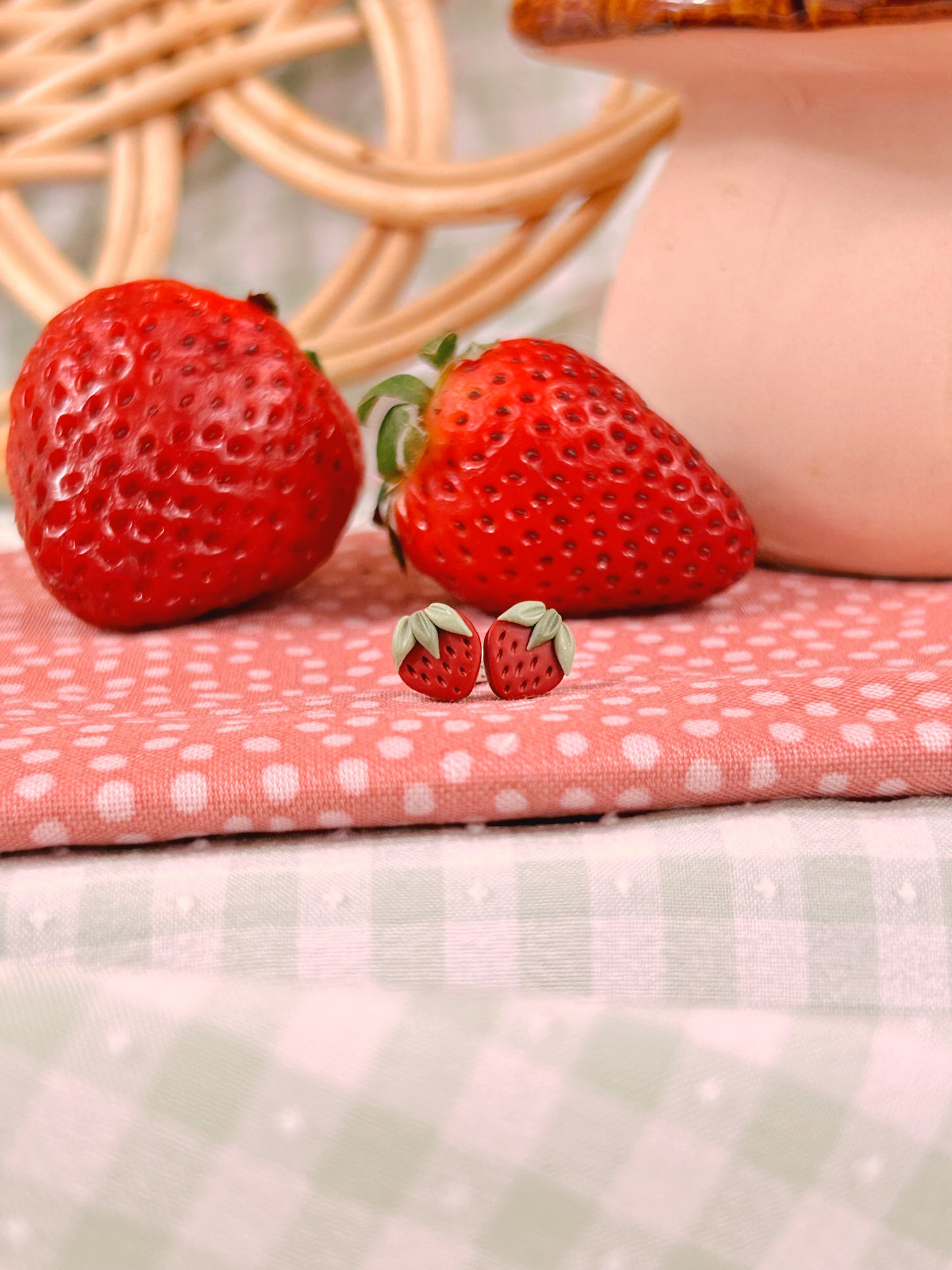 Strawberry Stud